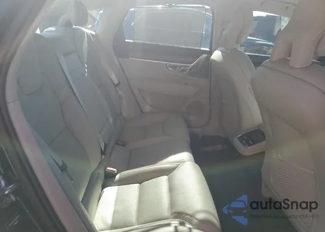 2017 Volvo S90 T6 Inscription z USA, uszkodzony, nr VIN YV1A22ML6H1001071